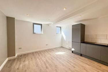 2 bed flat, 147 Carlton Road, St Anns, Nottingham, NG32AL - Image 7